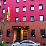 Hotel Andefu Am Kantpark 3*