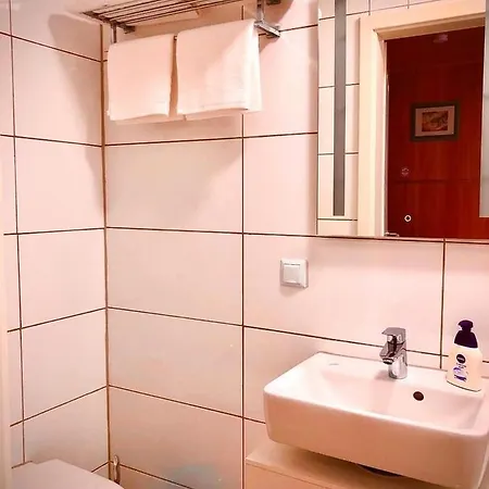 酒店 Andefu Am Kantpark 3*