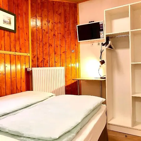Andefu Am Kantpark Hotel Duisburg