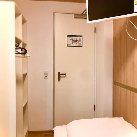 Andefu Am Kantpark Ξενοδοχείο 3*