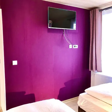 酒店 Andefu Am Kantpark 3*