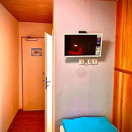 Andefu Am Kantpark 3*
