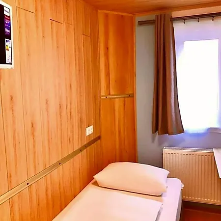 Andefu Am Kantpark Ντούισμπουργκ