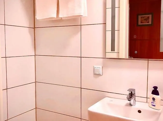 酒店 Andefu Am Kantpark 3*