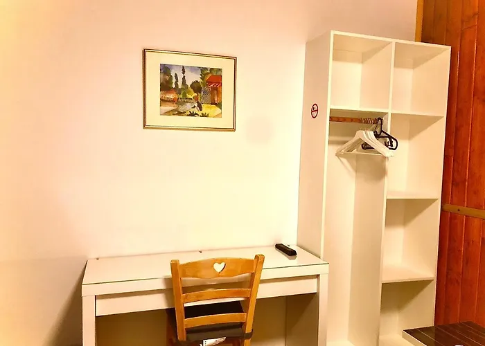 Andefu Am Kantpark 酒店 3*